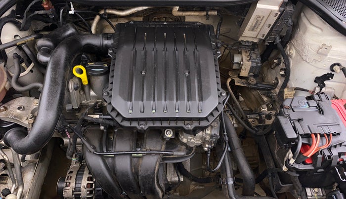 2019 Volkswagen Polo TRENDLINE 1.0L, Petrol, Manual, 75,876 km, Engine View