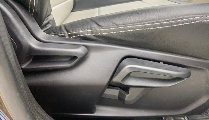 2023 Tata TIGOR XZ PLUS CNG, CNG, Manual, 35,101 km, Driver Side Adjustment Panel