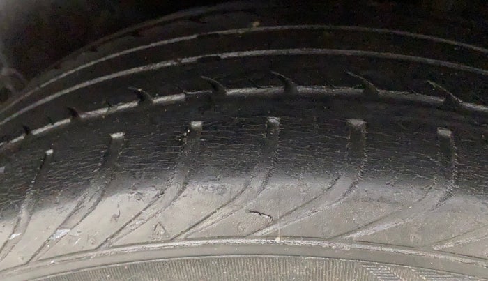 2015 Volkswagen Polo GT TSI AT, Petrol, Automatic, 43,212 km, Left Rear Tyre Tread