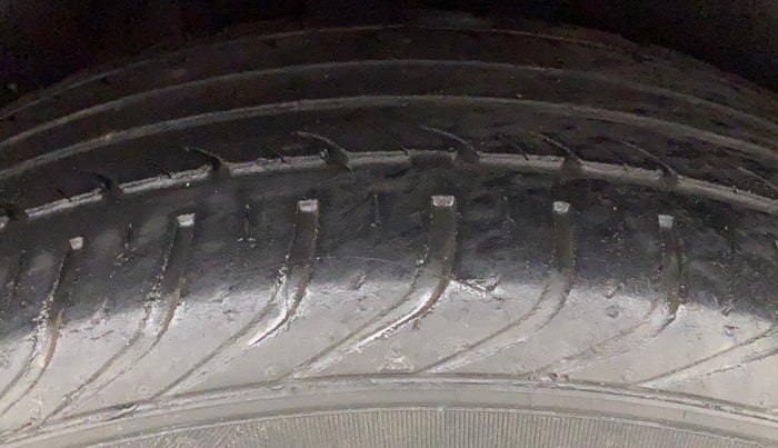 2015 Volkswagen Polo GT TSI AT, Petrol, Automatic, 43,212 km, Right Rear Tyre Tread