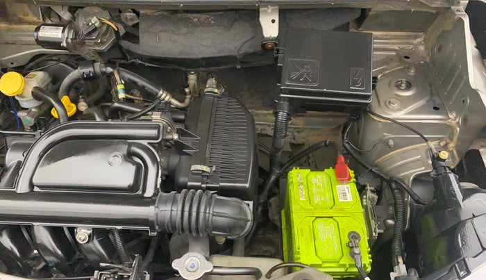 2016 Renault Kwid RXT 0.8, Petrol, Manual, 85,151 km, Engine View - Left