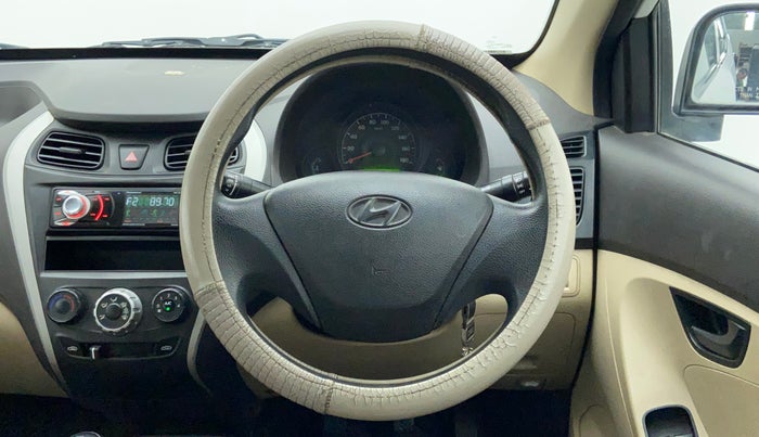 2016 Hyundai Eon ERA +, Petrol, Manual, 38,786 km, Steering Wheel Close Up