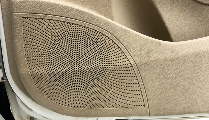 2016 Hyundai Eon ERA +, Petrol, Manual, 38,786 km, Speaker