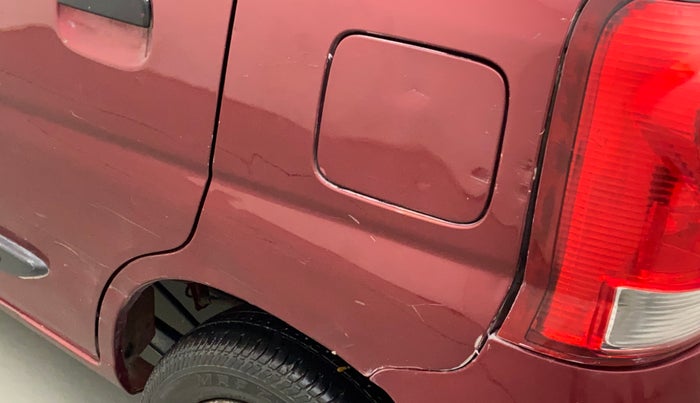 2014 Maruti Alto K10 LXI, Petrol, Manual, 57,685 km, Left quarter panel - Minor scratches