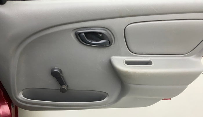 2014 Maruti Alto K10 LXI, Petrol, Manual, 57,685 km, Driver Side Door Panels Control