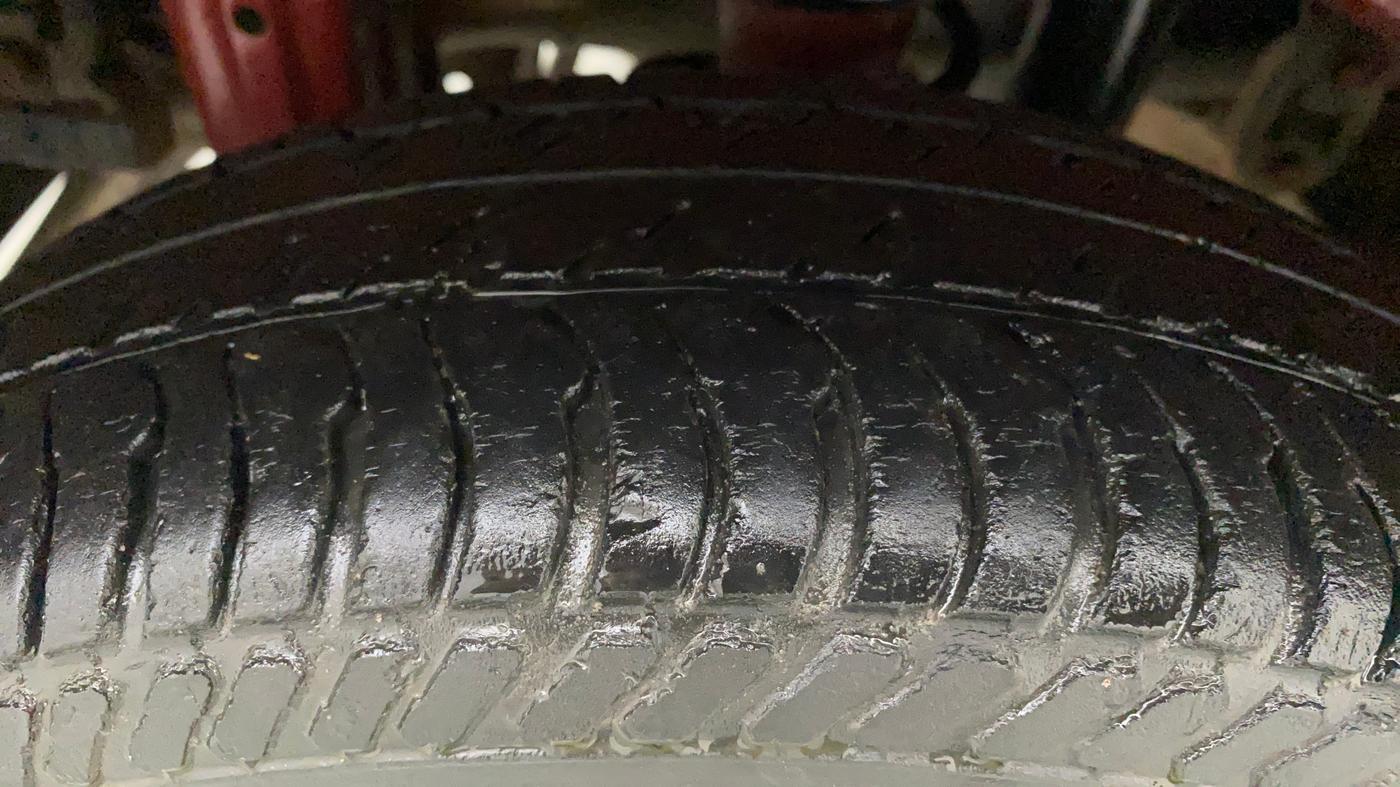 2014 Maruti Alto K10 LXI, Petrol, Manual, 57,685 km, Right Rear Tyre Tread
