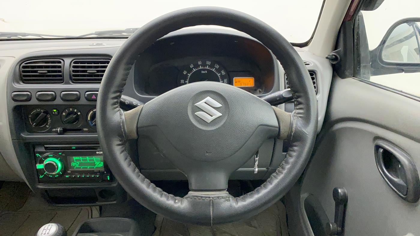 2014 Maruti Alto K10 LXI, Petrol, Manual, 57,685 km, Steering Wheel Close Up