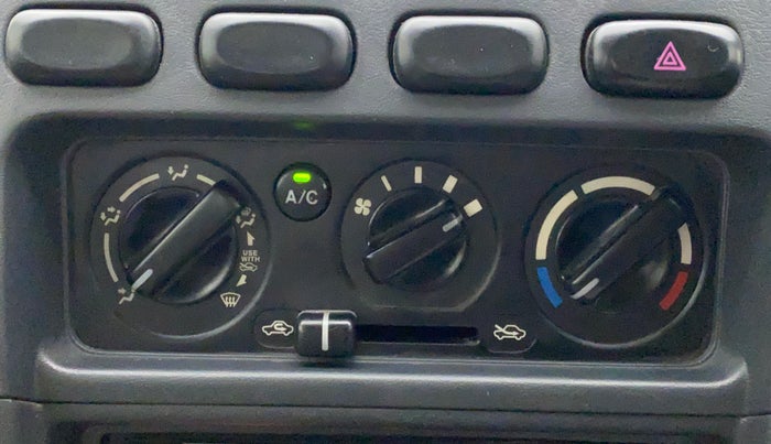2014 Maruti Alto K10 LXI, Petrol, Manual, 57,685 km, AC Unit - Directional switch has minor damage