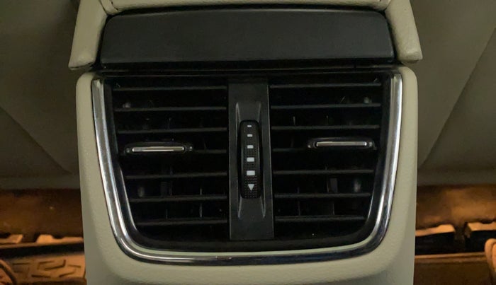 2017 Skoda Octavia L&K 1.8 TSI AT, Petrol, Automatic, 58,930 km, Rear AC Vents