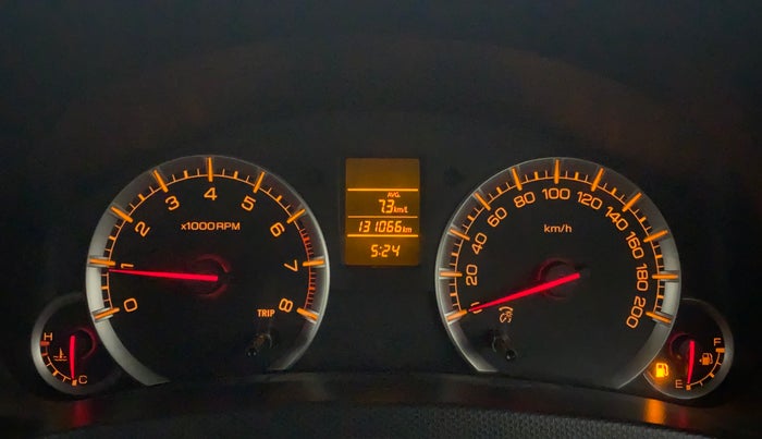 2017 Maruti Swift VXI OPT, Petrol, Manual, 1,31,109 km, Odometer Image