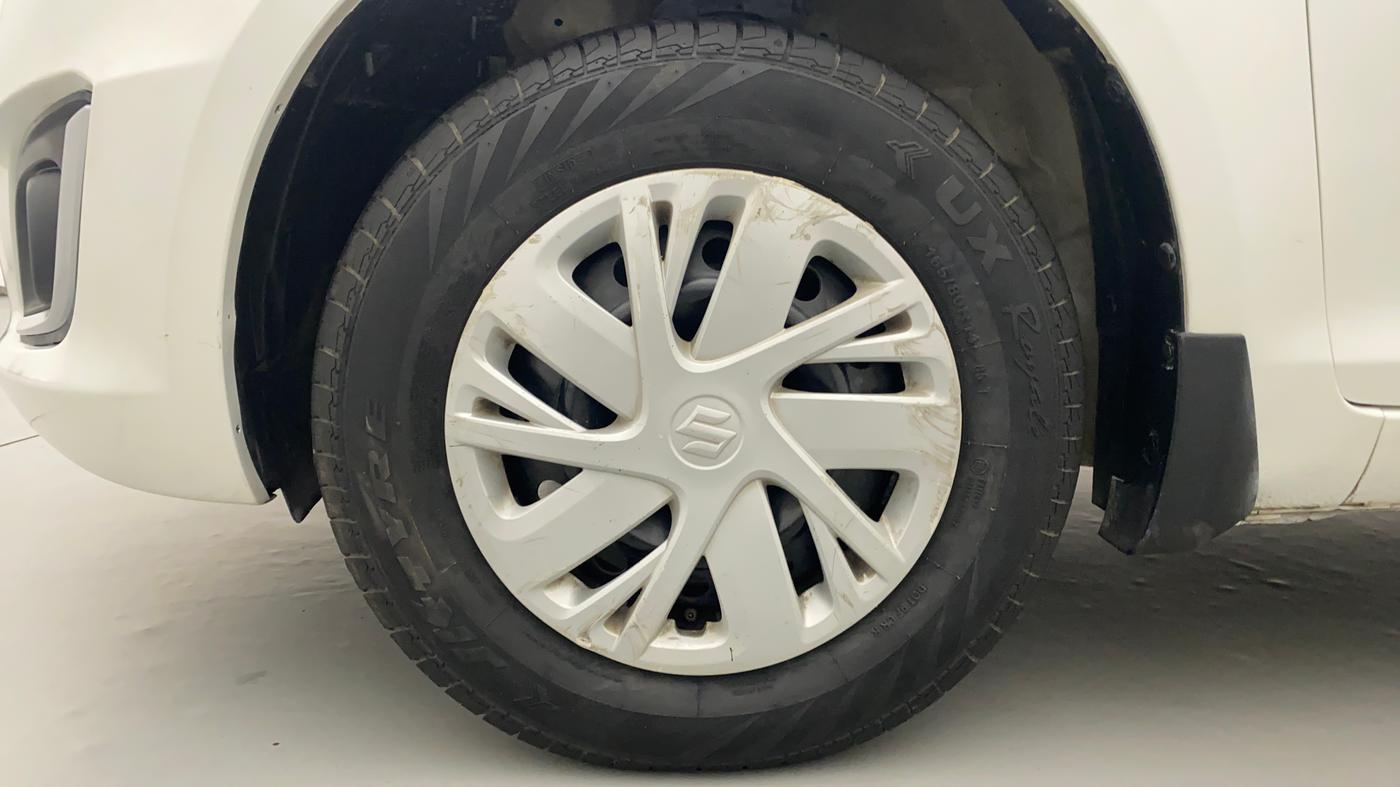 2017 Maruti Swift VXI OPT, Petrol, Manual, 1,31,109 km, Left Front Wheel