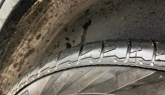 2022 Hyundai Creta SX EXECUTIVE 1.5 PETROL, Petrol, Manual, 79,869 km, Left Rear Tyre Tread