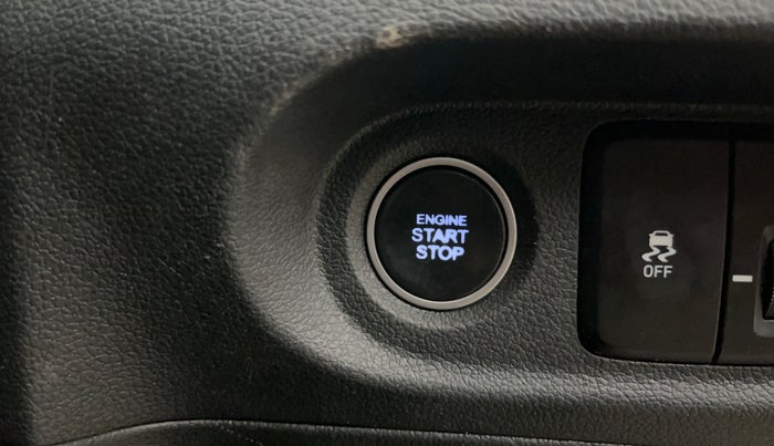 2022 Hyundai Creta SX EXECUTIVE 1.5 PETROL, Petrol, Manual, 79,869 km, Keyless Start/ Stop Button