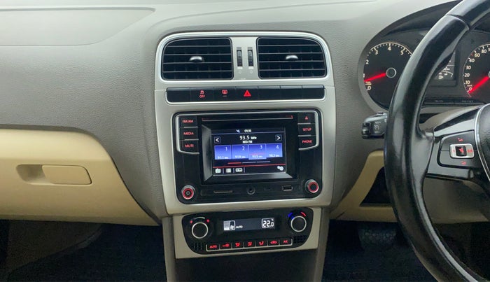 2017 Volkswagen Vento HIGHLINE 1.2 TSI AT, Petrol, Automatic, 68,162 km, Air Conditioner