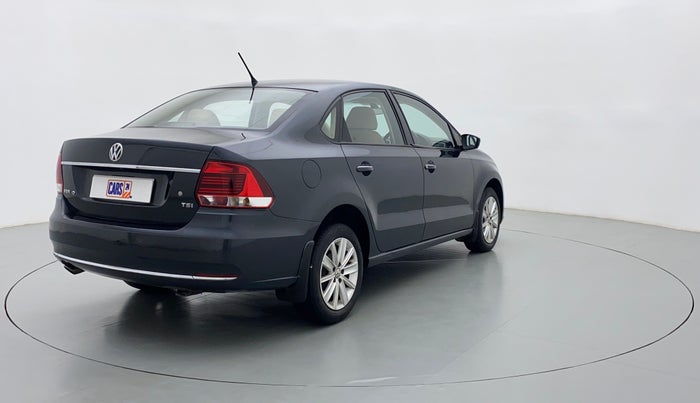 2017 Volkswagen Vento HIGHLINE 1.2 TSI AT, Petrol, Automatic, 68,162 km, Right Back Diagonal