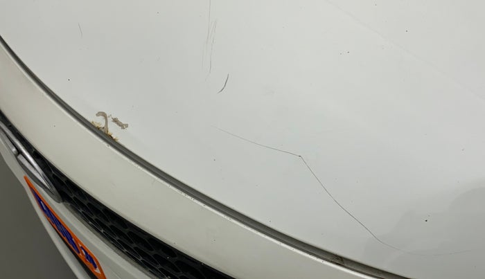 2019 Tata Tiago XZA 1.2 REVOTRON, Petrol, Automatic, 52,164 km, Bonnet (hood) - Minor scratches