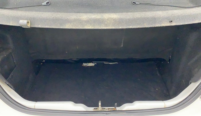 2019 Tata Tiago XZA 1.2 REVOTRON, Petrol, Automatic, 52,164 km, Boot Inside