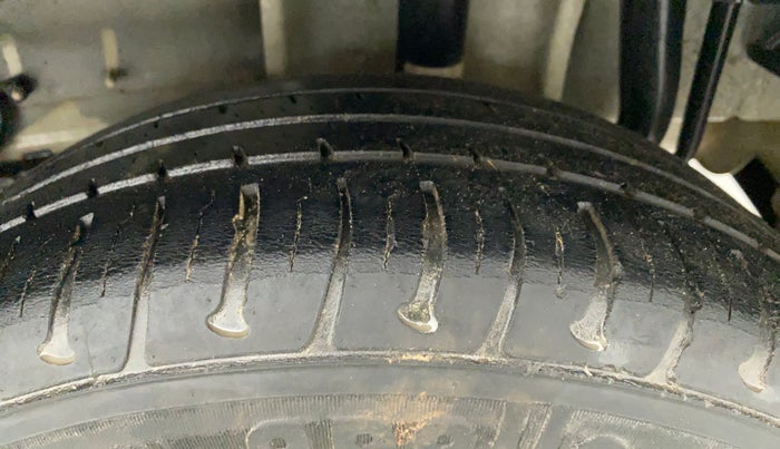 2019 Tata Tiago XZA 1.2 REVOTRON, Petrol, Automatic, 52,164 km, Left Rear Tyre Tread