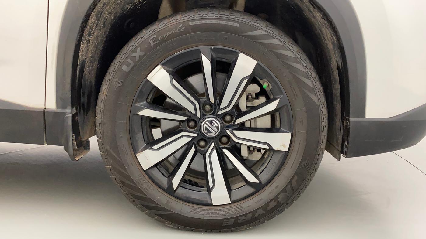 2019 MG HECTOR SHARP 1.5 DCT PETROL, Petrol, Automatic, 37,774 km, Right Front Wheel