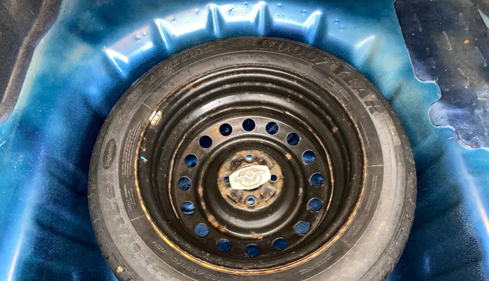 2017 Maruti Ciaz DELTA 1.4 MT PETROL, Petrol, Manual, 63,096 km, Spare Tyre