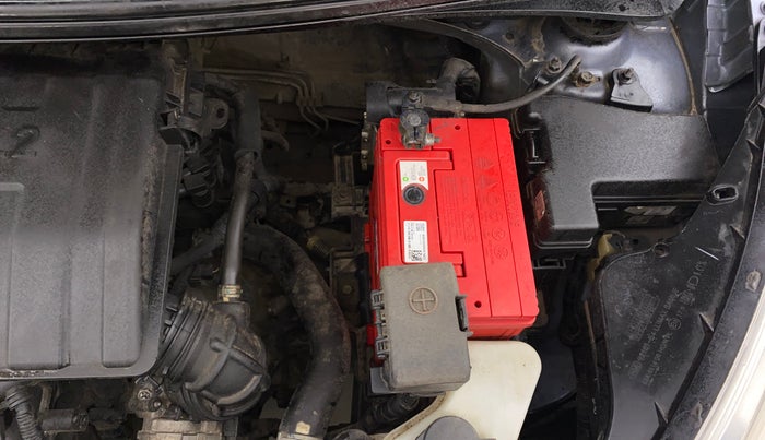 2016 Hyundai i10 MAGNA 1.1, Petrol, Manual, 57,449 km, Engine View - Left