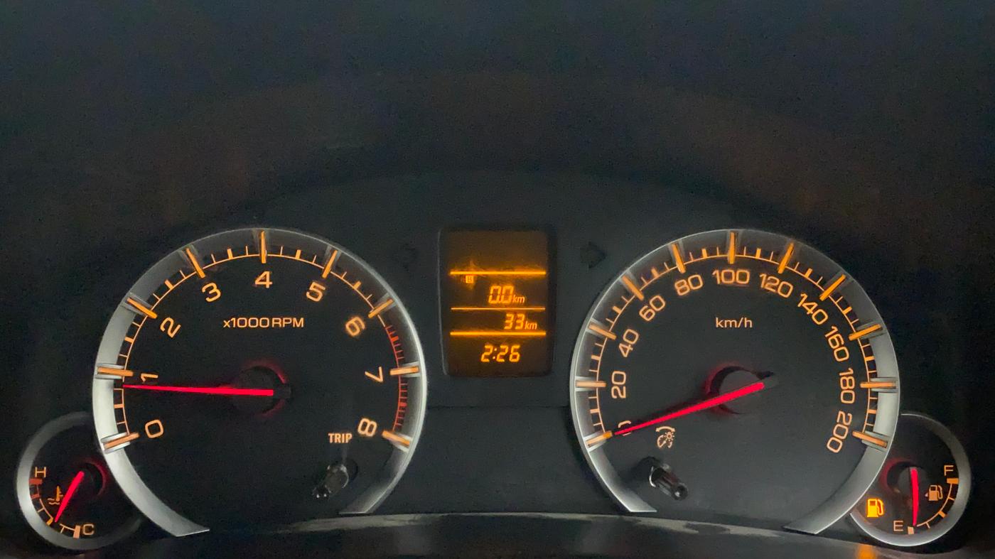 2013 Maruti Swift VXI, Petrol, Manual, 80,824 km, Odometer Image