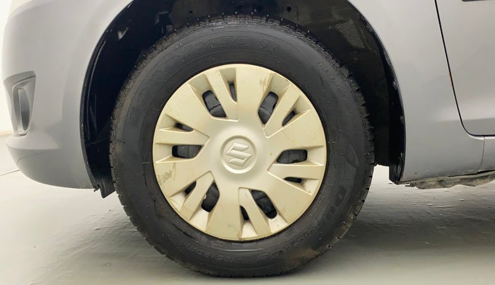 2013 Maruti Swift VXI, Petrol, Manual, 80,824 km, Left Front Wheel