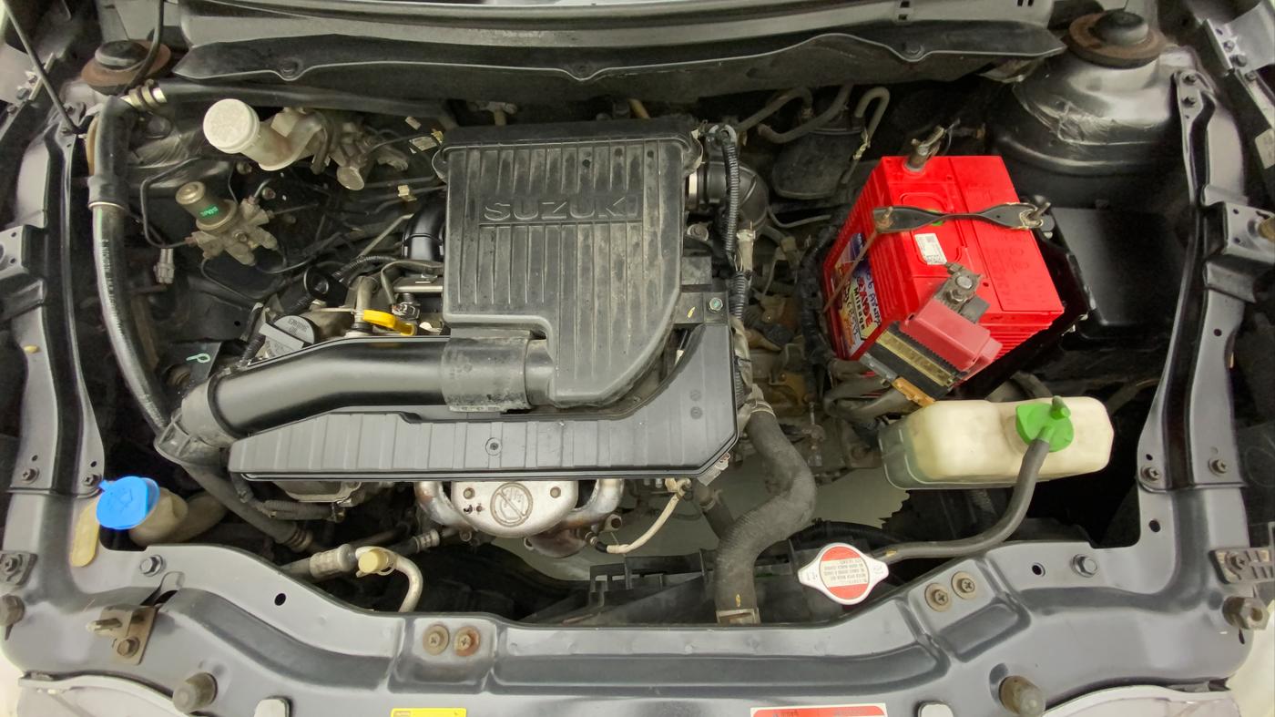 2013 Maruti Swift VXI, Petrol, Manual, 80,824 km, Open Bonet