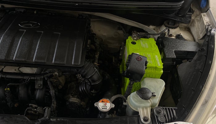 2015 Hyundai Grand i10 SPORTZ 1.2 KAPPA VTVT, Petrol, Manual, 50,149 km, Engine View - Left