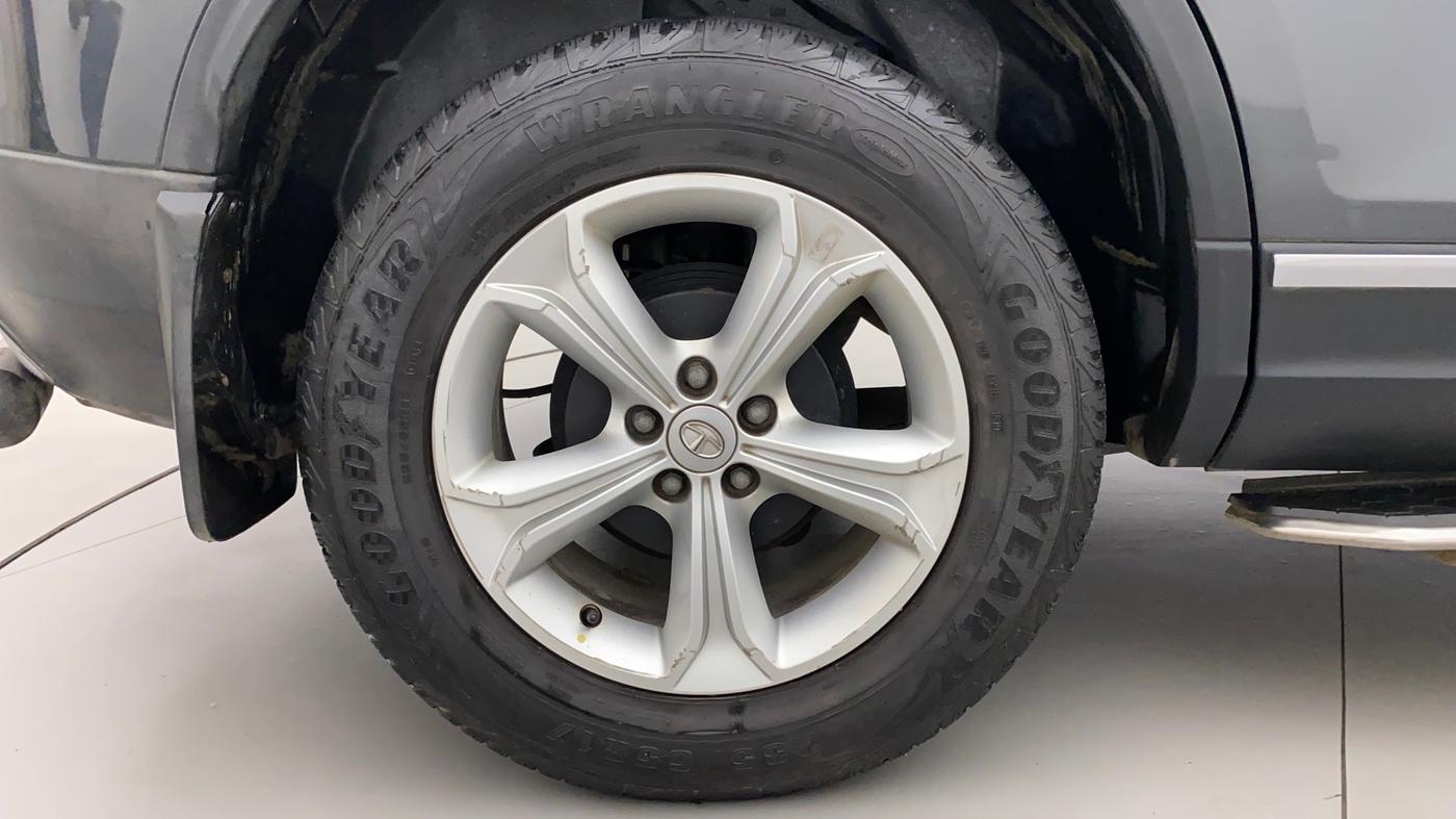 2019 Tata Harrier XZ 2.0L, Diesel, Manual, 43,879 km, Right Rear Wheel
