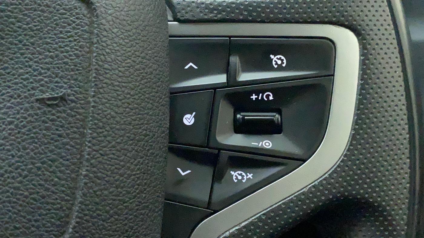 2019 Tata Harrier XZ 2.0L, Diesel, Manual, 43,879 km, Adaptive Cruise Control