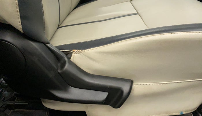 2017 Maruti Baleno DELTA CVT PETROL 1.2, Petrol, Automatic, 87,202 km, Driver Side Adjustment Panel