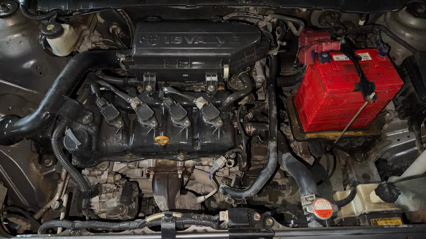 2018 Toyota Etios Liva V, Petrol, Manual, 33,406 km, Engine View