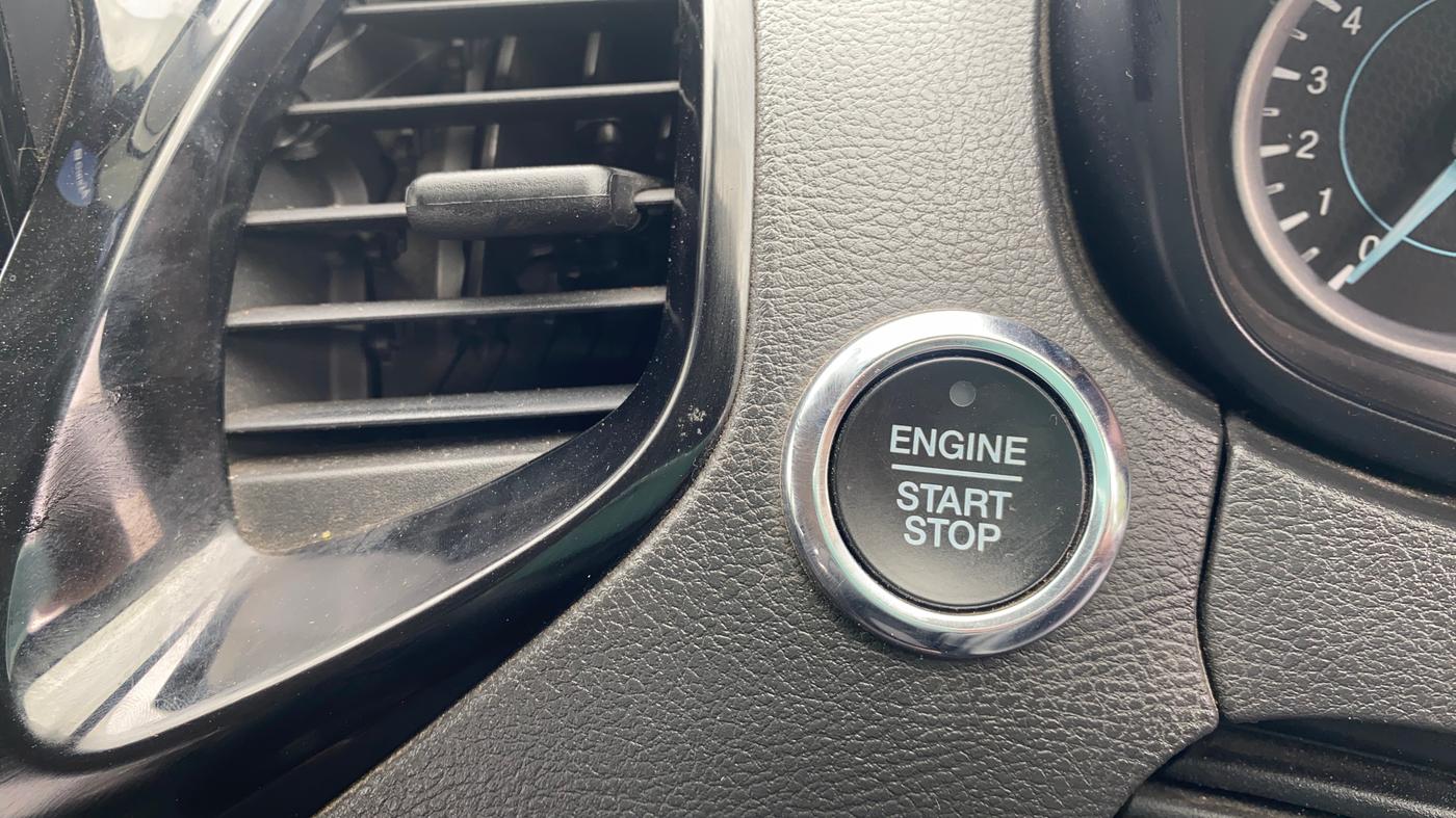 2021 Ford New Figo TITANIUM 1.5 PETROL AT, Petrol, Automatic, 29,519 km, Keyless Start/ Stop Button