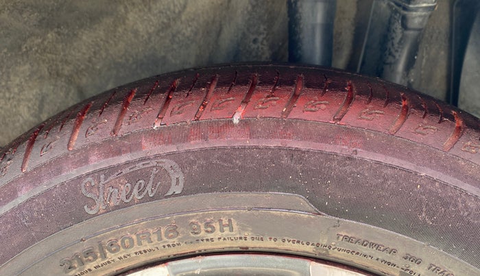 2023 KIA SONET HTX 1.5D IMT, Diesel, Manual, 64,299 km, Left Rear Tyre Tread