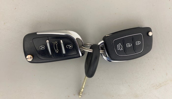 2014 Hyundai i20 SPORTZ 1.4 CRDI, Diesel, Manual, 75,389 km, Key Close Up