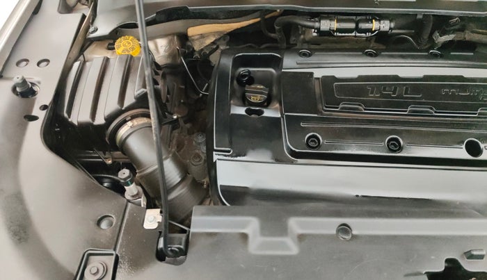 2018 Jeep Compass LIMITED 1.4 PETROL AT, Petrol, Automatic, 70,787 km, Engine View - Right