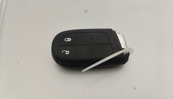 2018 Jeep Compass LIMITED 1.4 PETROL AT, Petrol, Automatic, 70,787 km, Key Close Up