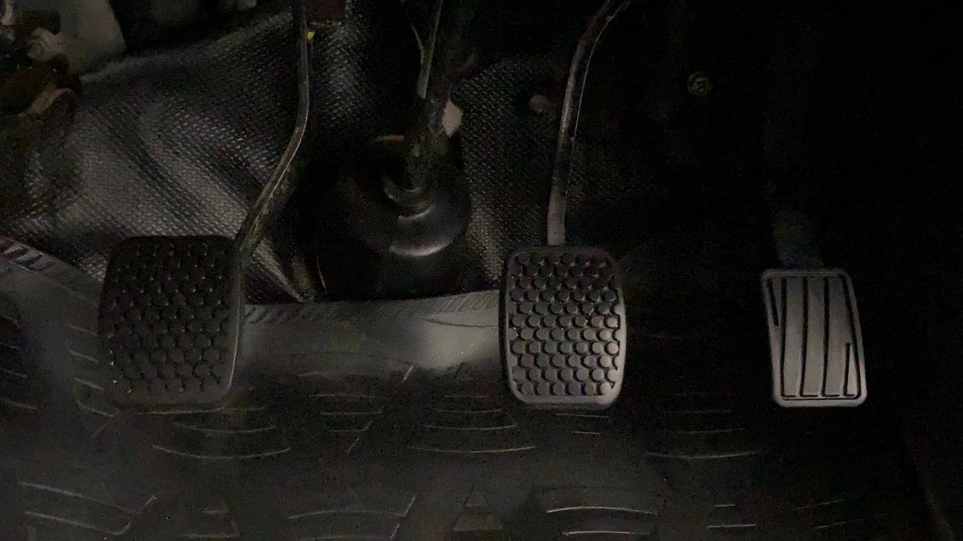 2023 Maruti Eeco 5 STR AC CNG, CNG, Manual, 38,005 km, Pedals