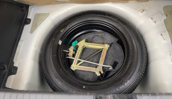 2019 Hyundai Elite i20 ASTA (O) CVT, Petrol, Automatic, 1,02,999 km, Spare Tyre