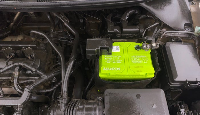 2019 Hyundai Elite i20 ASTA (O) CVT, Petrol, Automatic, 1,02,999 km, Engine View - Left