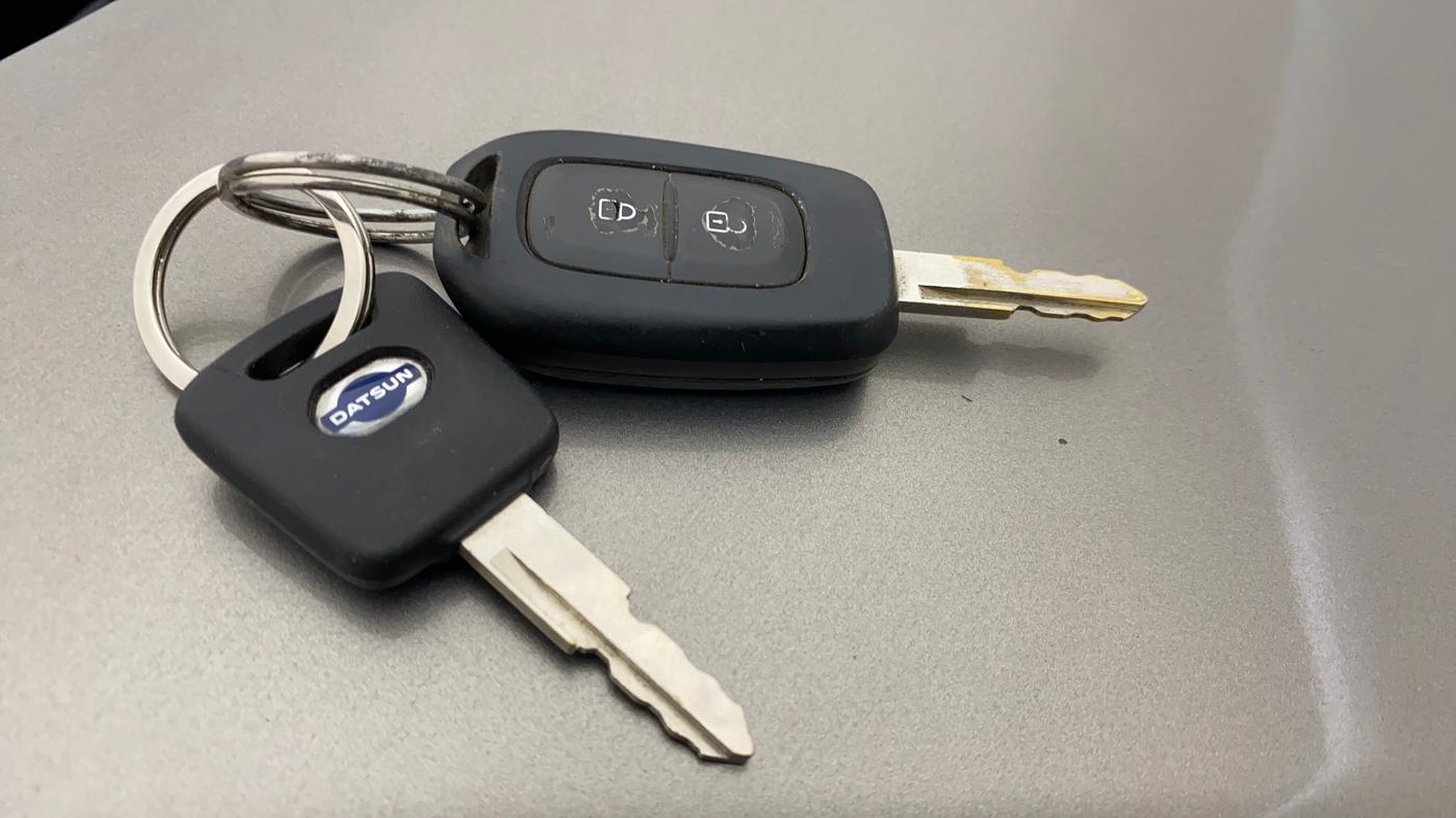 2018 Datsun Redi Go S 1.0 AMT, Petrol, Automatic, 28,250 km, Key Close Up