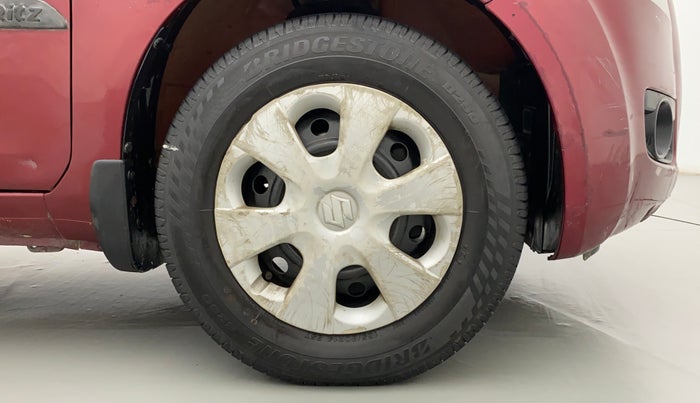 2010 Maruti Ritz VXI, Petrol, Manual, 81,744 km, Right Front Wheel