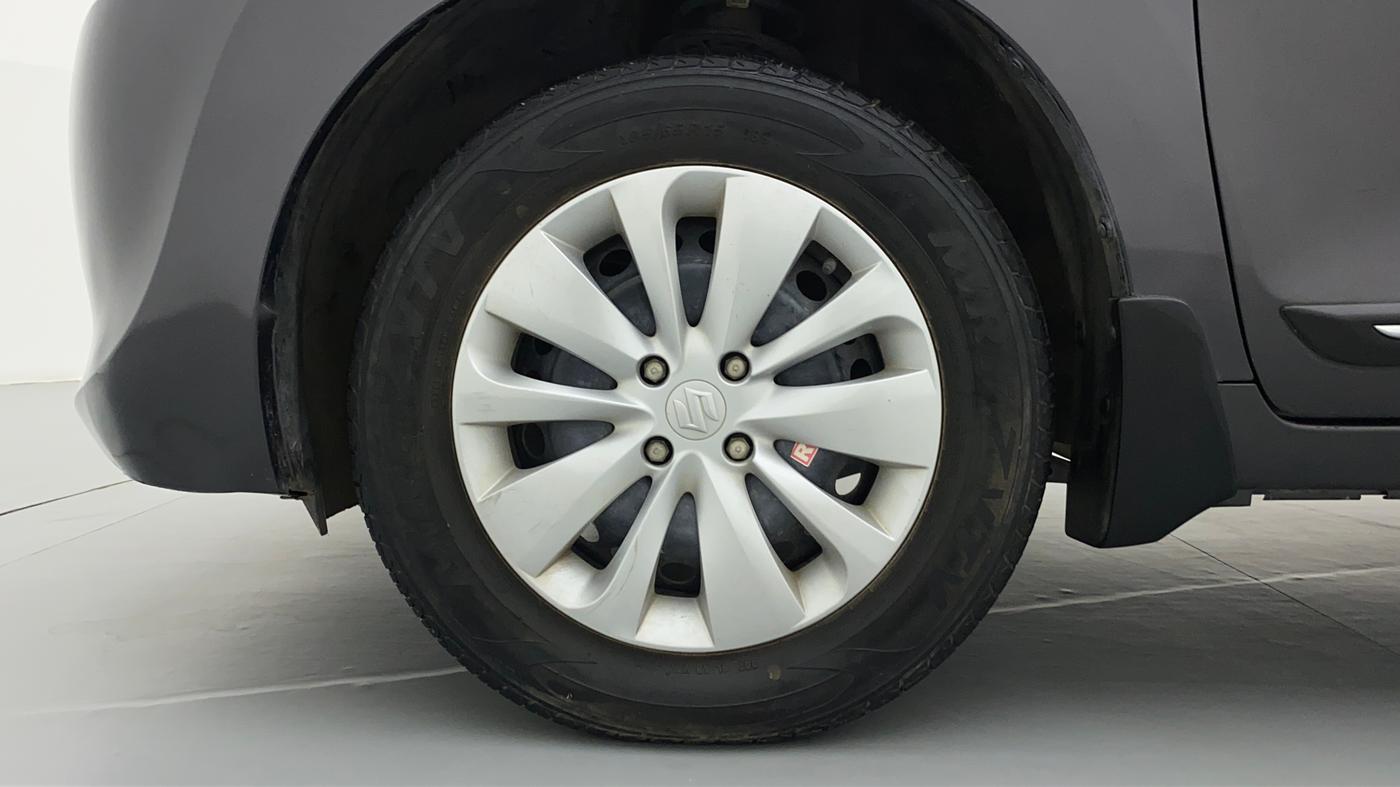 2016 Maruti Baleno DELTA 1.2 K12, Petrol, Manual, 15,253 km, Left Front Wheel