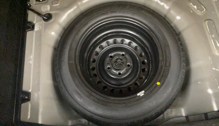 2023 KIA SONET HTK PLUS 1.5 IMT, Diesel, Manual, 72,283 km, Spare Tyre