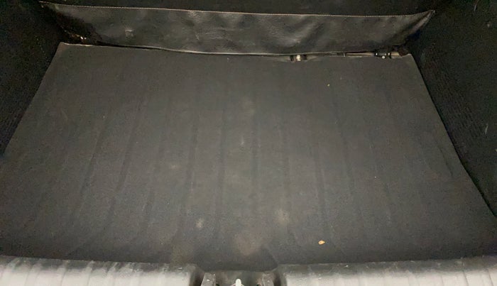 2023 KIA SONET HTK PLUS 1.5 IMT, Diesel, Manual, 72,283 km, Boot Inside