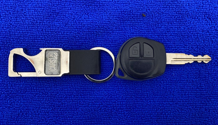 2012 Maruti Swift Dzire VDI BS IV, Diesel, Manual, 1,36,365 km, Key Close Up