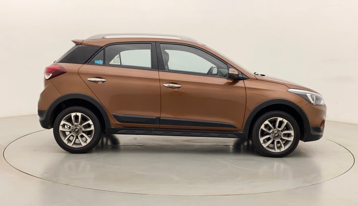 2016 Hyundai i20 Active 1.4 SX, Diesel, Manual, 45,046 km, Right Side View