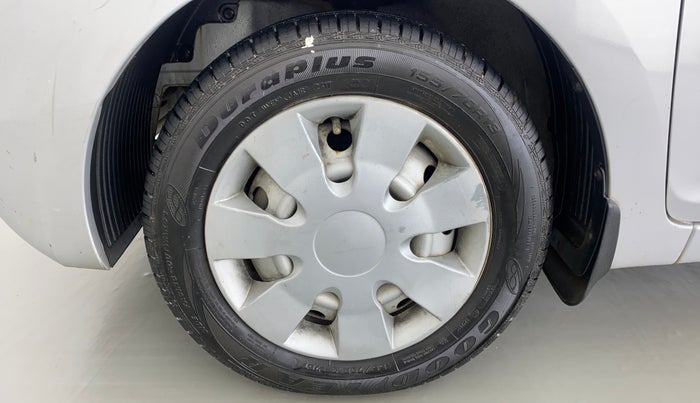 2017 Hyundai Eon ERA PLUS, Petrol, Manual, 9,454 km, Left Front Wheel