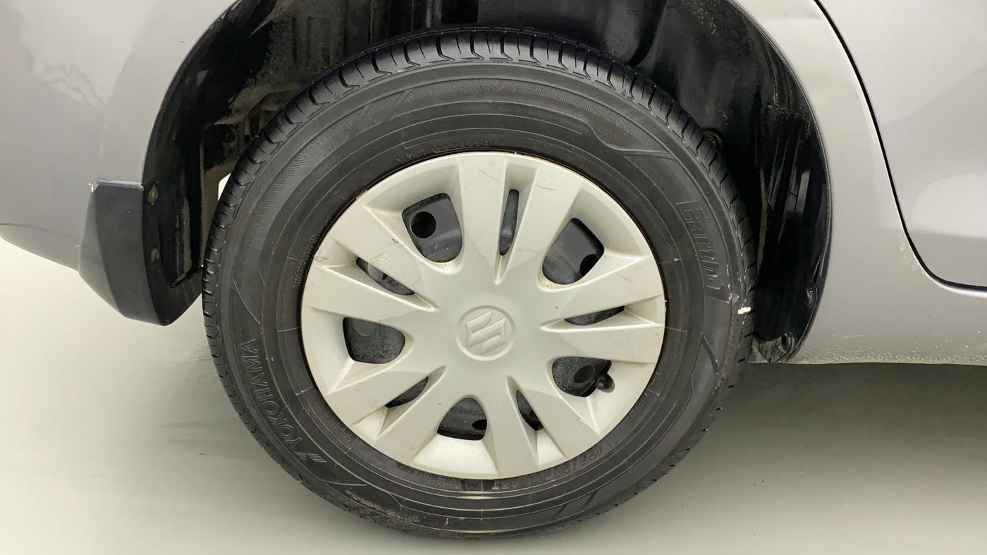 2014 Maruti Swift Dzire VXI, Petrol, Manual, 65,230 km, Right Rear Wheel